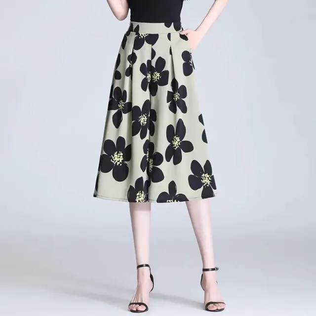 Summer New Chiffon Casual Cropped Loose Pants Green Flower - Shop at LoveMi