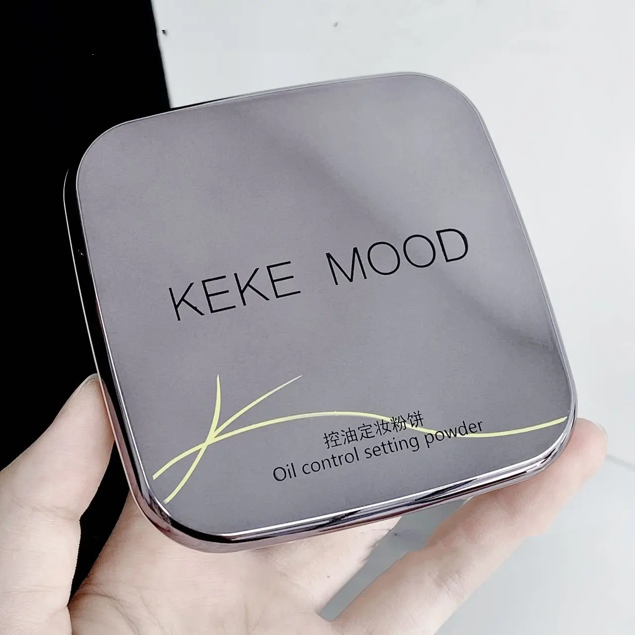 Oil Control Non-sticky Dust Brightening Natural Matte Large Powder