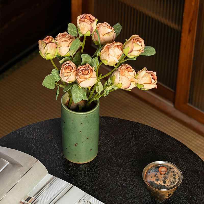 Retro stoneware handmade ceramic vase (yamarashi green)