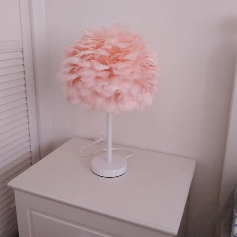 Bedroom Artistic Lamp Feather Table Lamp