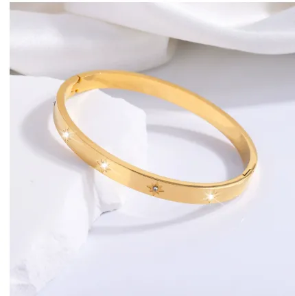 Fashion Men's And Women's Hollow Pentagram Bracelet Titanium Steel Sz51 Golden Octagonal Star - Shop at LoveMi