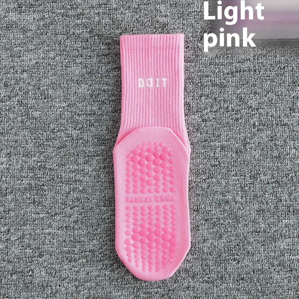Women's Fitness Women's Socks Trendy Letter Mid-calf Yoga Socks Simple Non-slip Sweat-absorbent Breathable - Pink