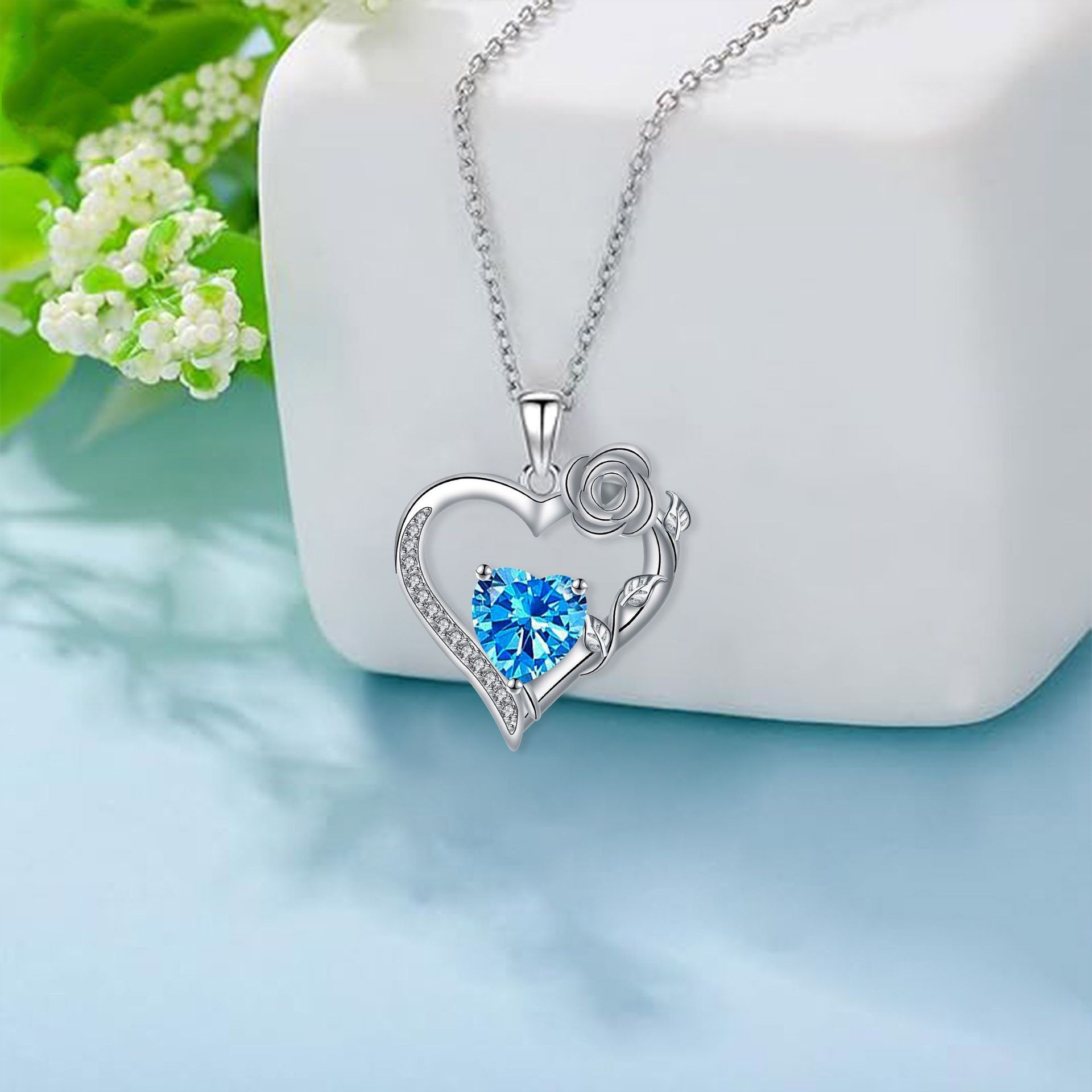 Women's Fashion Rose Lovers Love Necklace