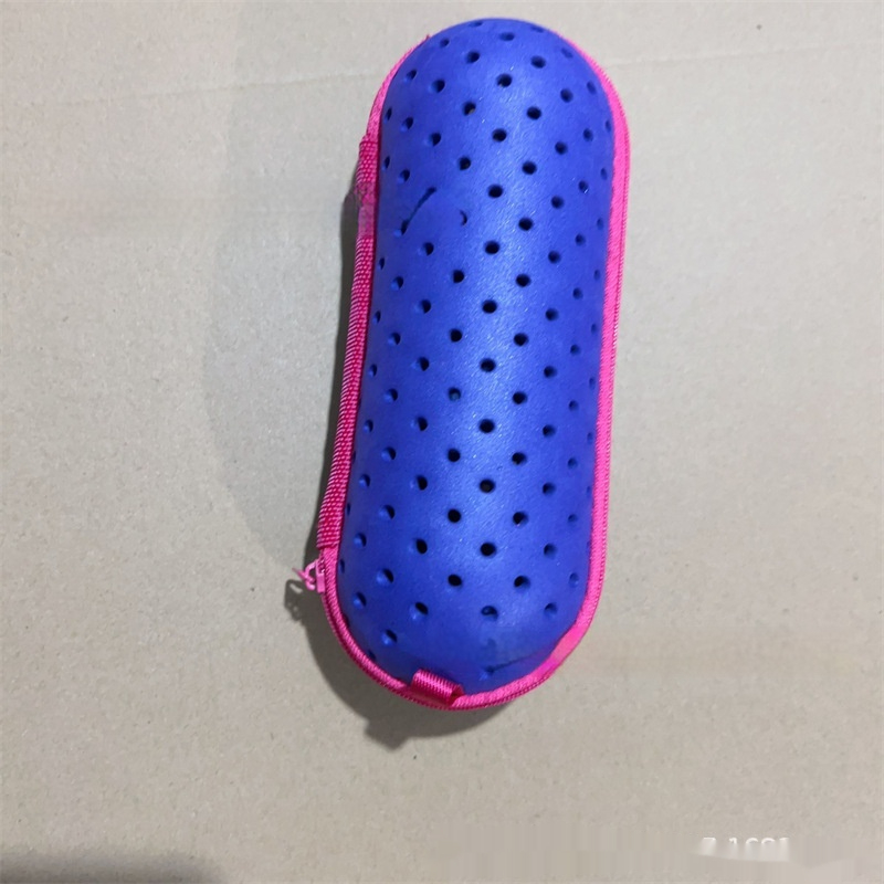 صندوق تخزين نظارات التزلج EVA بفتحات تهوية دائرية