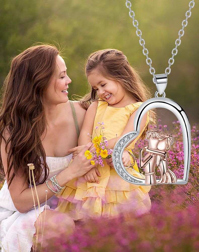 Family Design Warm Heart-shaped Mother And Daughter Necklace
