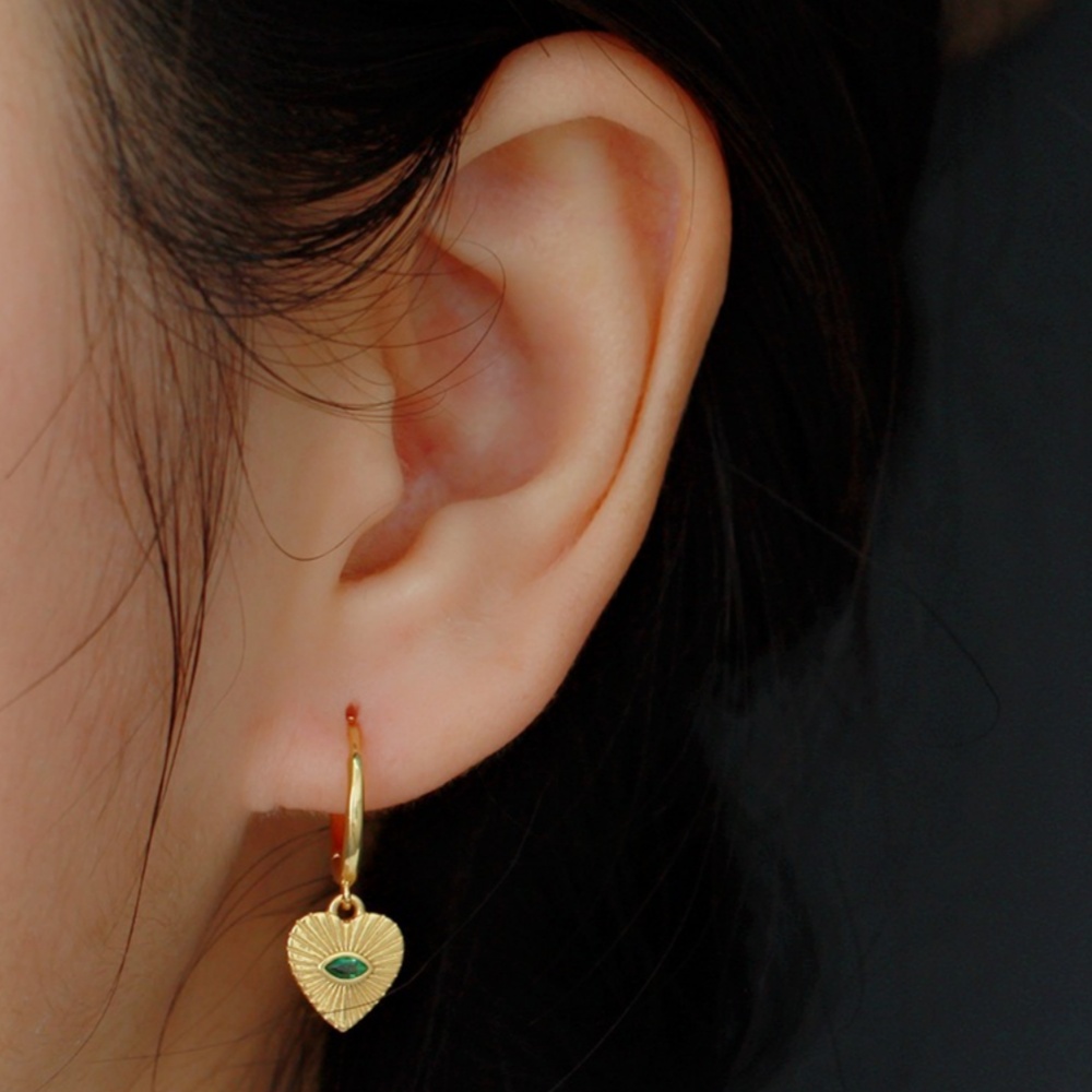 925 Sterling Silver Simple Peach Heart Stud Earring Sweet Ear Ring Short