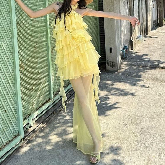 Sweet Vacation Style Pin Flower Halter Off-the-shoulder Vest