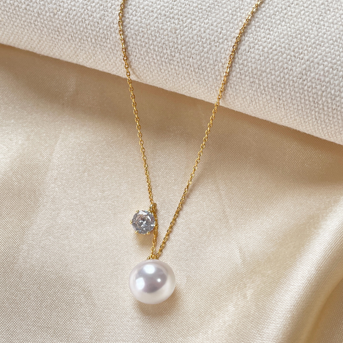 Steamed Bread Beads Rhinestones Pendant Clavicle Chain Fine Gold-plated Necklace