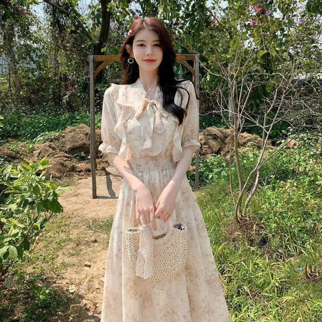 Waist tight Gentle Temperament Slimming Floral Dress Apricot - Shop at LoveMi