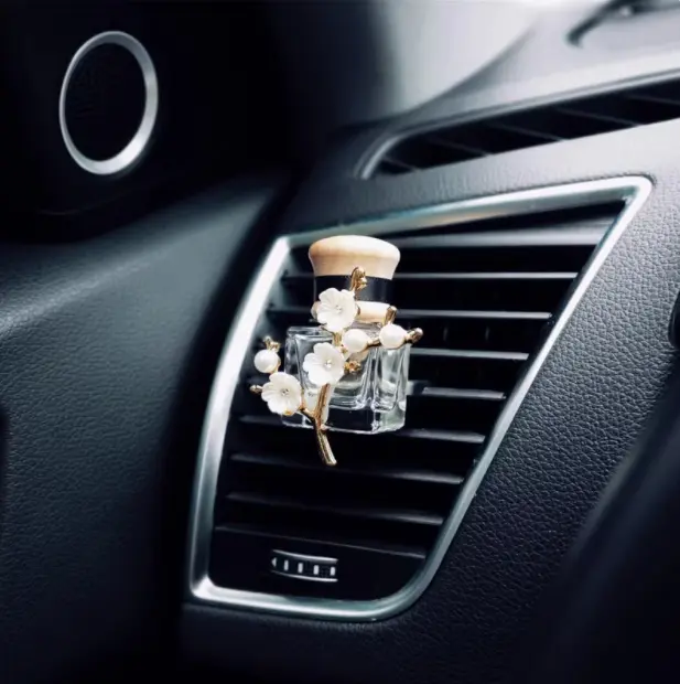 New Chinese Plum Blossom Car Perfume Car Essential Oil