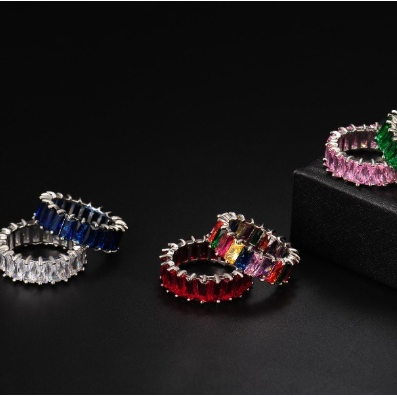 Ha Color Mixed Color Rectangular Zircon Ring