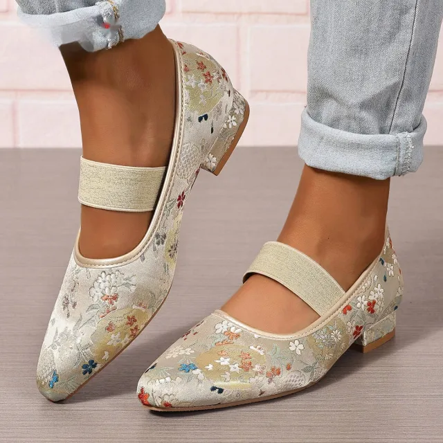 Chunky Heel Embroidery Women's Pumps Beige - Shop at LoveMi