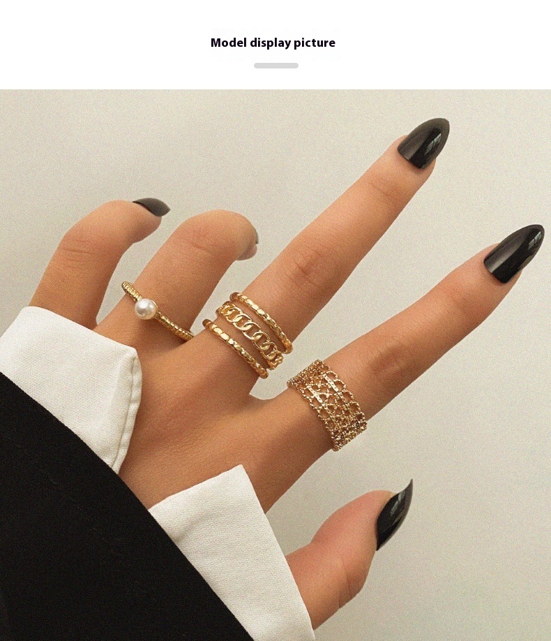 Comfortable Twist Ring
