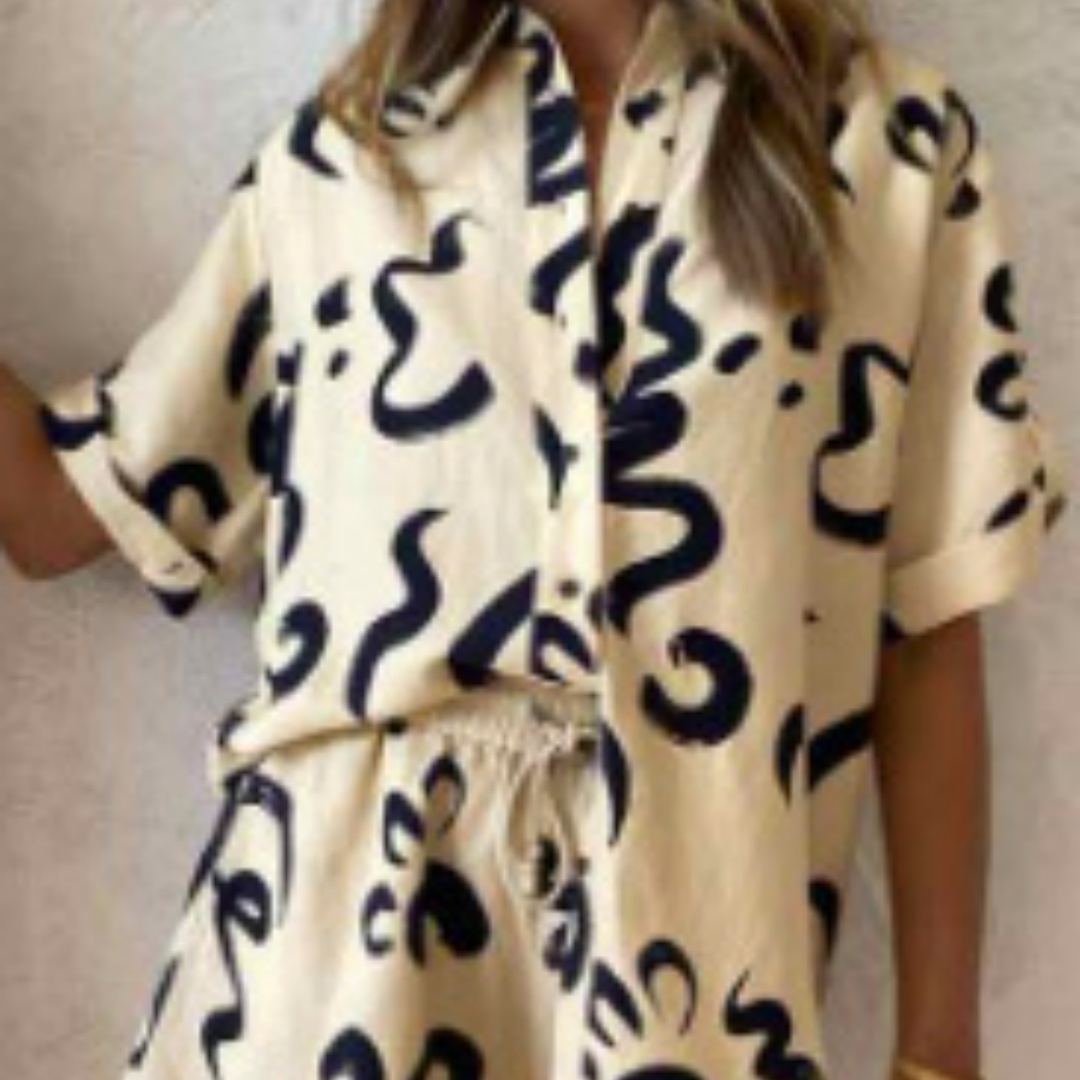 Women's Casual Versatile Creative Printed Shirt Set