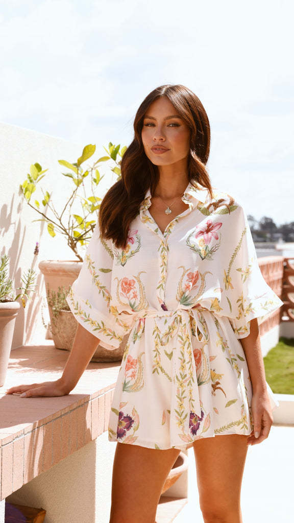 Dress movement shot
