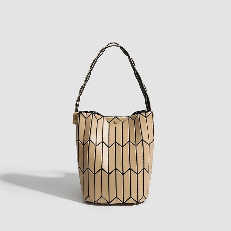 Geometric Rhombus Color Matching Shoulder Bag - Khaki
