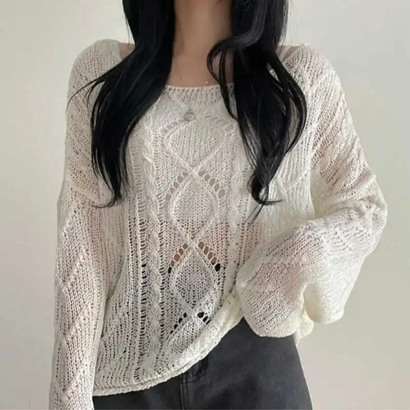 Hollow Jacquard Sun Protection Shirt Knitted Blouse Women Loose Thin Top - White