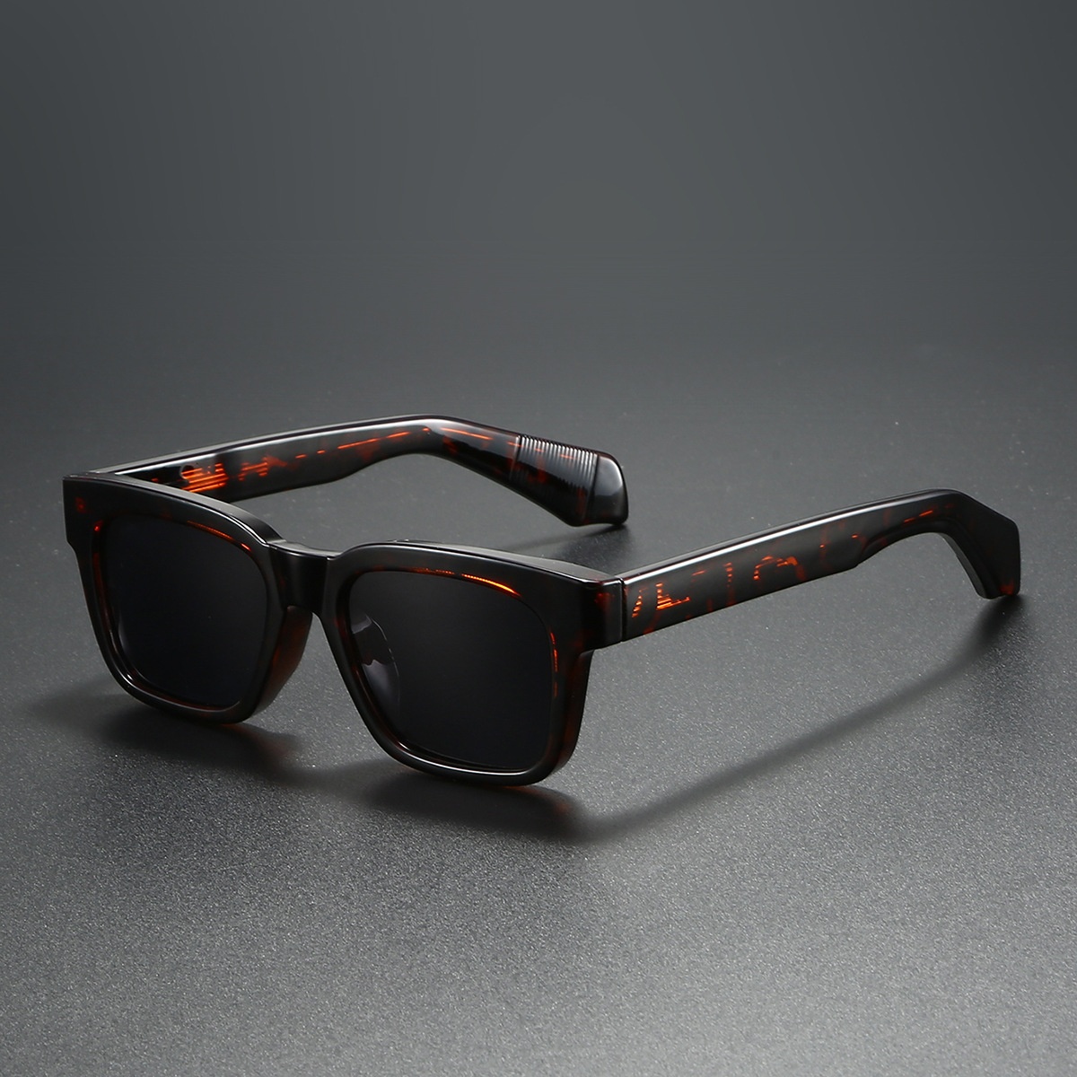Outdoor Driving Anti-glare Square Polarized Sunglasses