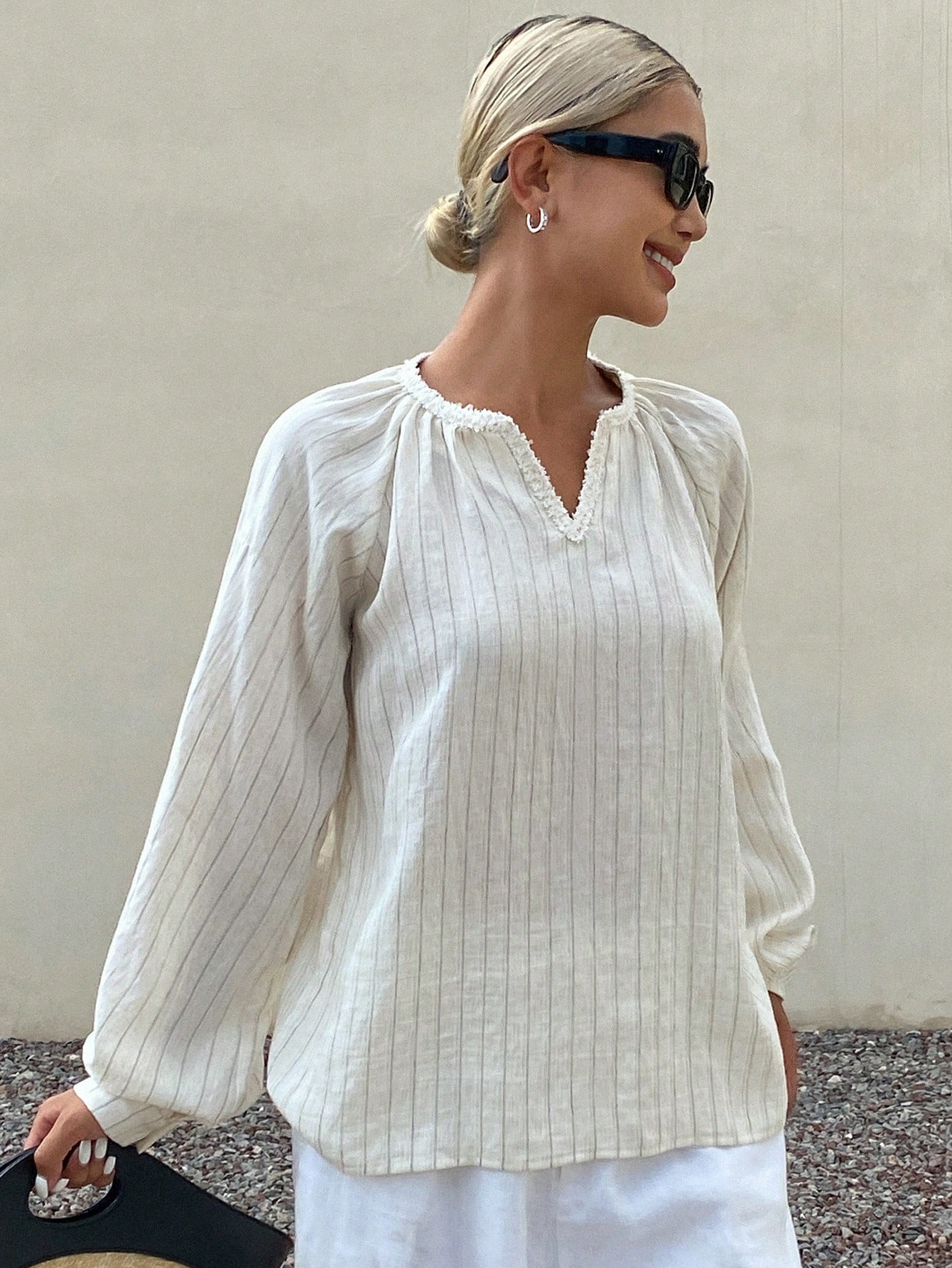 Kong Collar Lantern Sleeve Loose Top