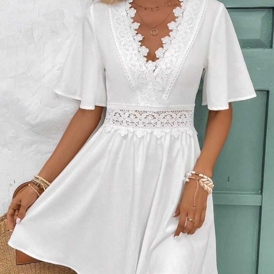 Women's Fashion Lace Splicing Pullover V-neck Short Sleeve Dress