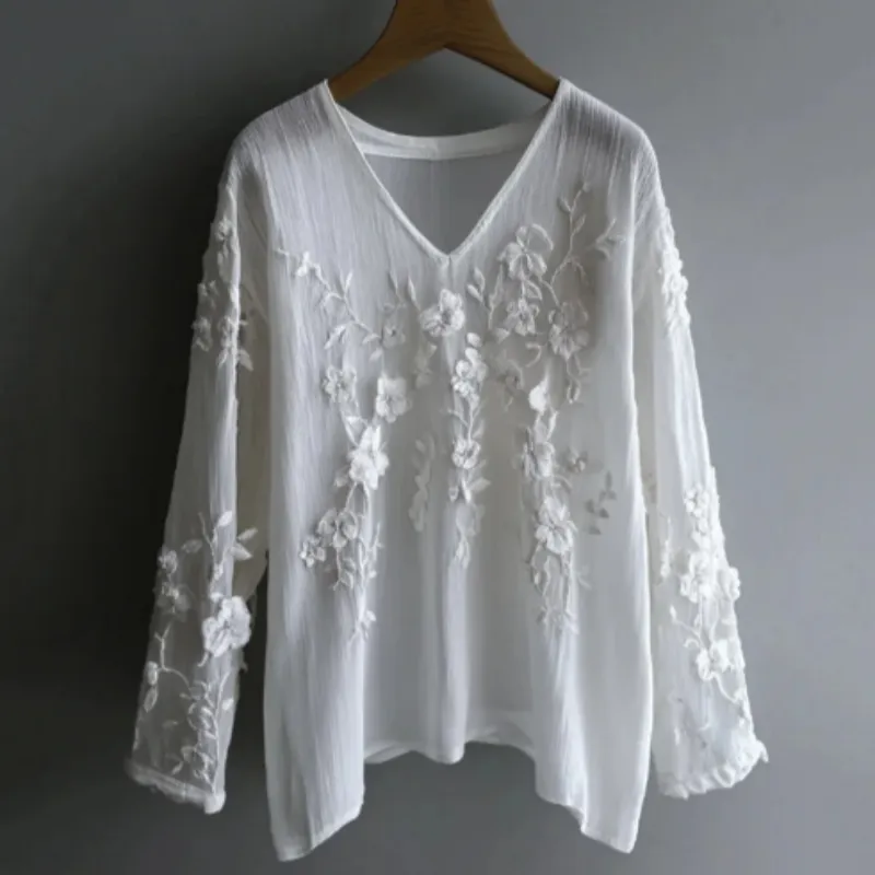 Vintage Floral Lace Comfy Long Sleeve Long-sleeve Top - White