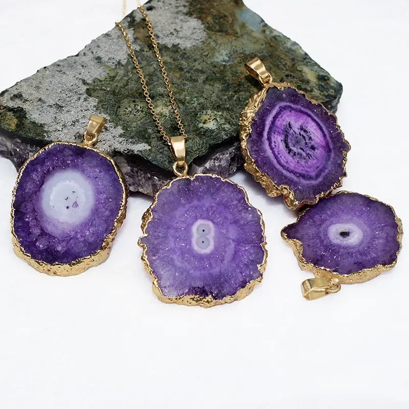 Irregular Natural Stone Gold-plated Flowers Pendant
