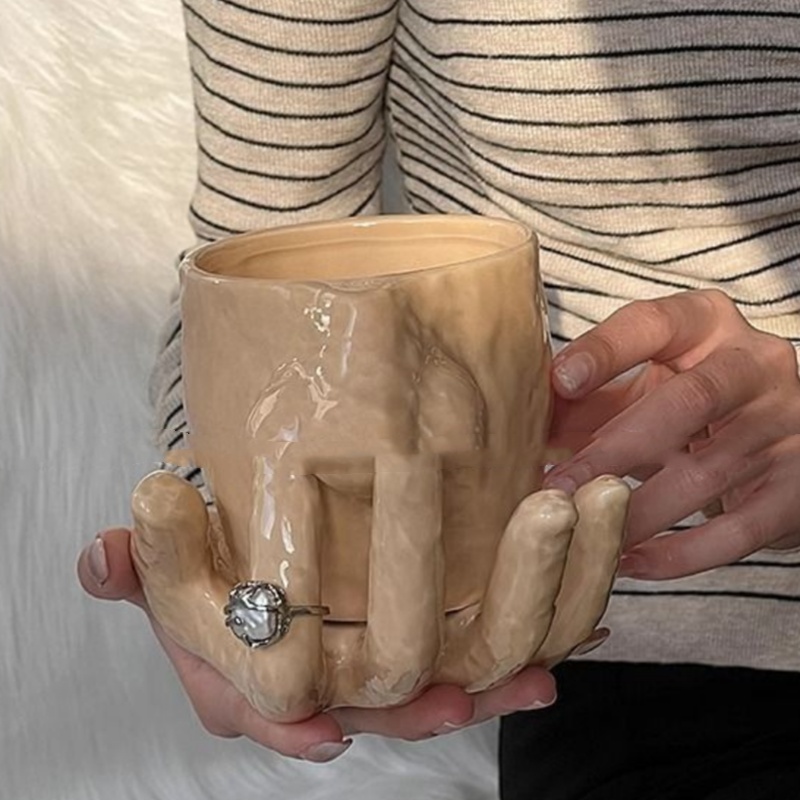 Creative Flavor Nose-picking Ceramic Spoof Coffee Cup