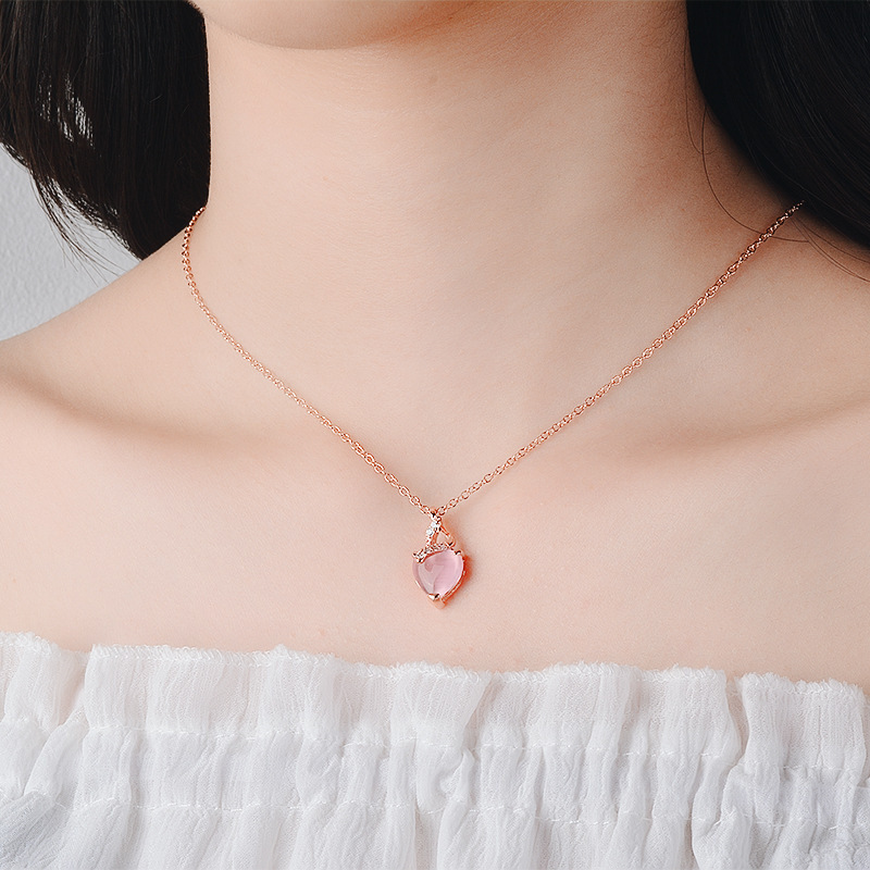 Elegant Necklace Design