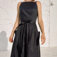Female Solid Colour Casual Sleeveless Fashion Dress - Black - View 1