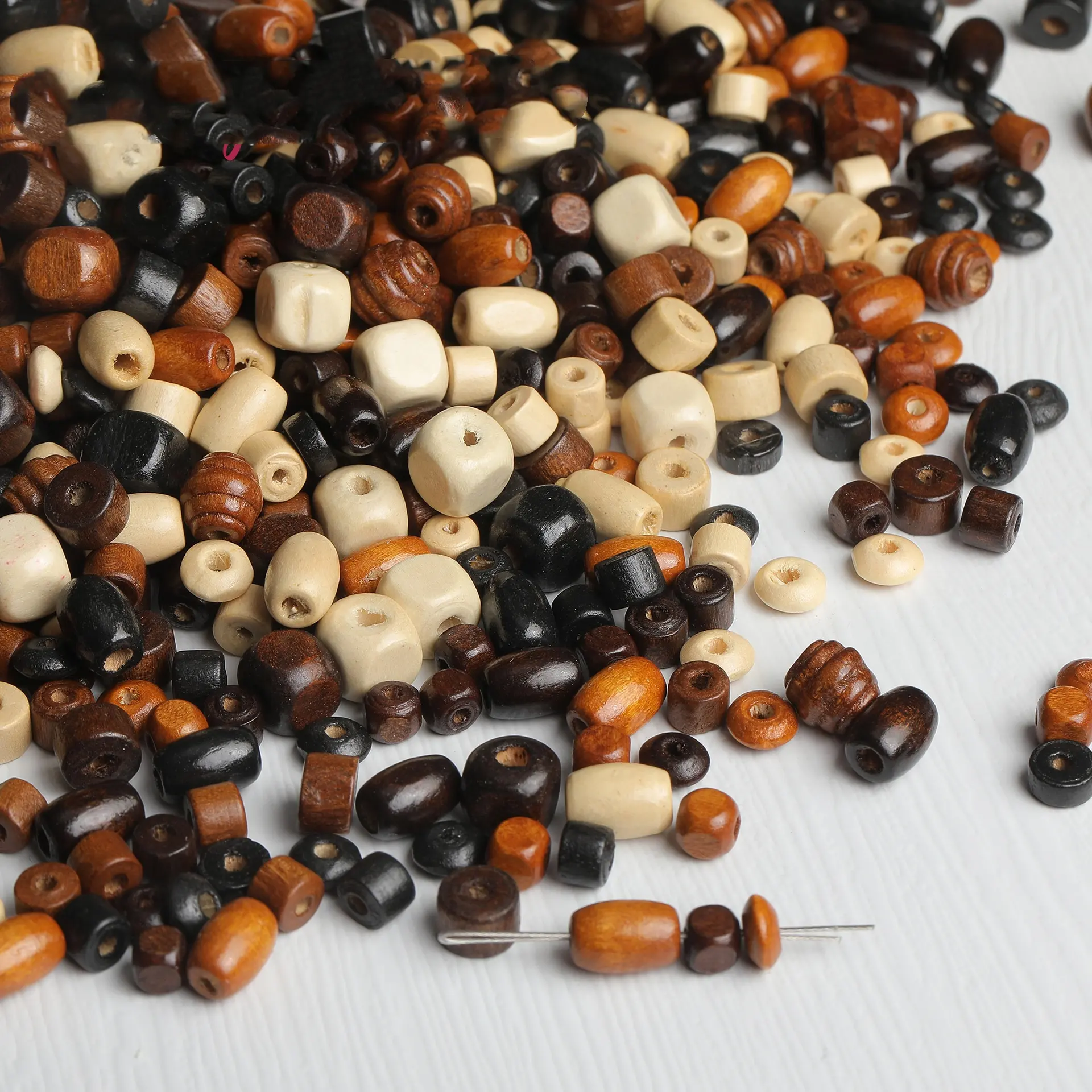 Vintage Solid Wood Scattered Beads Necklace