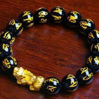 Golden Pi Xiu Bracelet Classic Style Black Single Pattern Beads - Shop at LoveMi