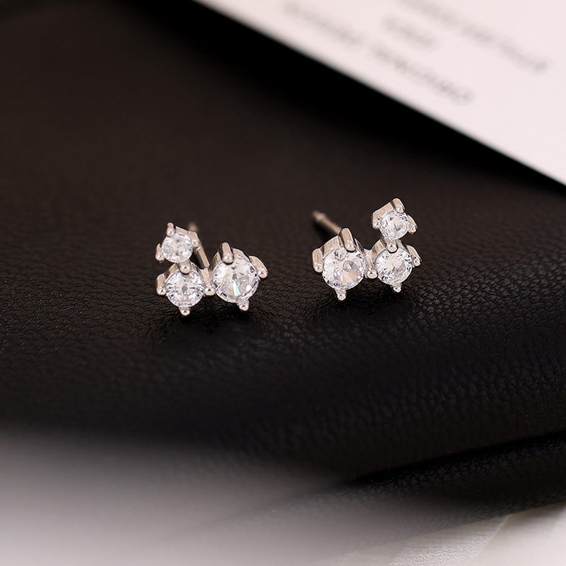 925 Sterling Silver Zircon Earrings For Delicate Women