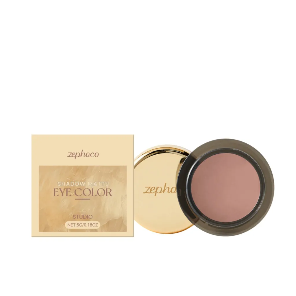 Eye Shadow Is Naturally Colored And Hard To Take Off Makeup - 3 Style