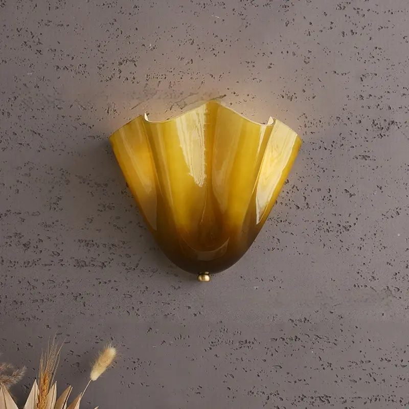 American Retro Color Berry Glass Lamp French Shell