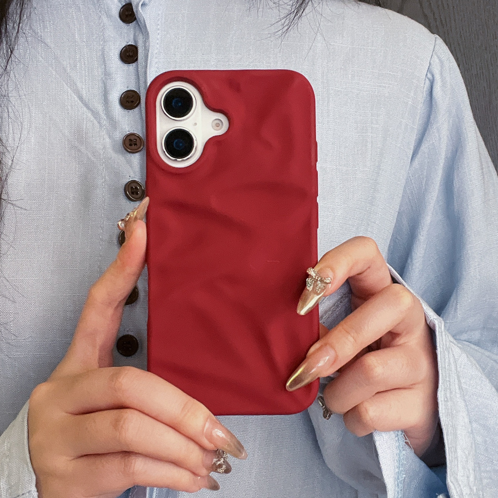 High-Grade Three-dimensional Pleated Pattern New Phone Case - Image 9
