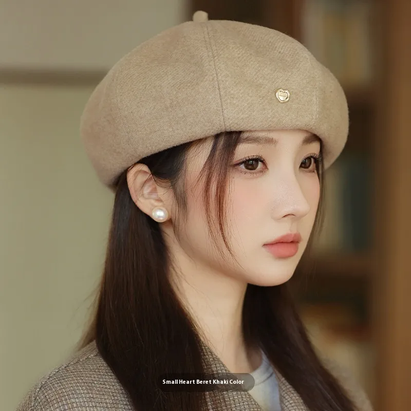 Korean Style Autumn Winter Japanese Simple Face-showing Little Wild Fashion Painter Cap - Khaki