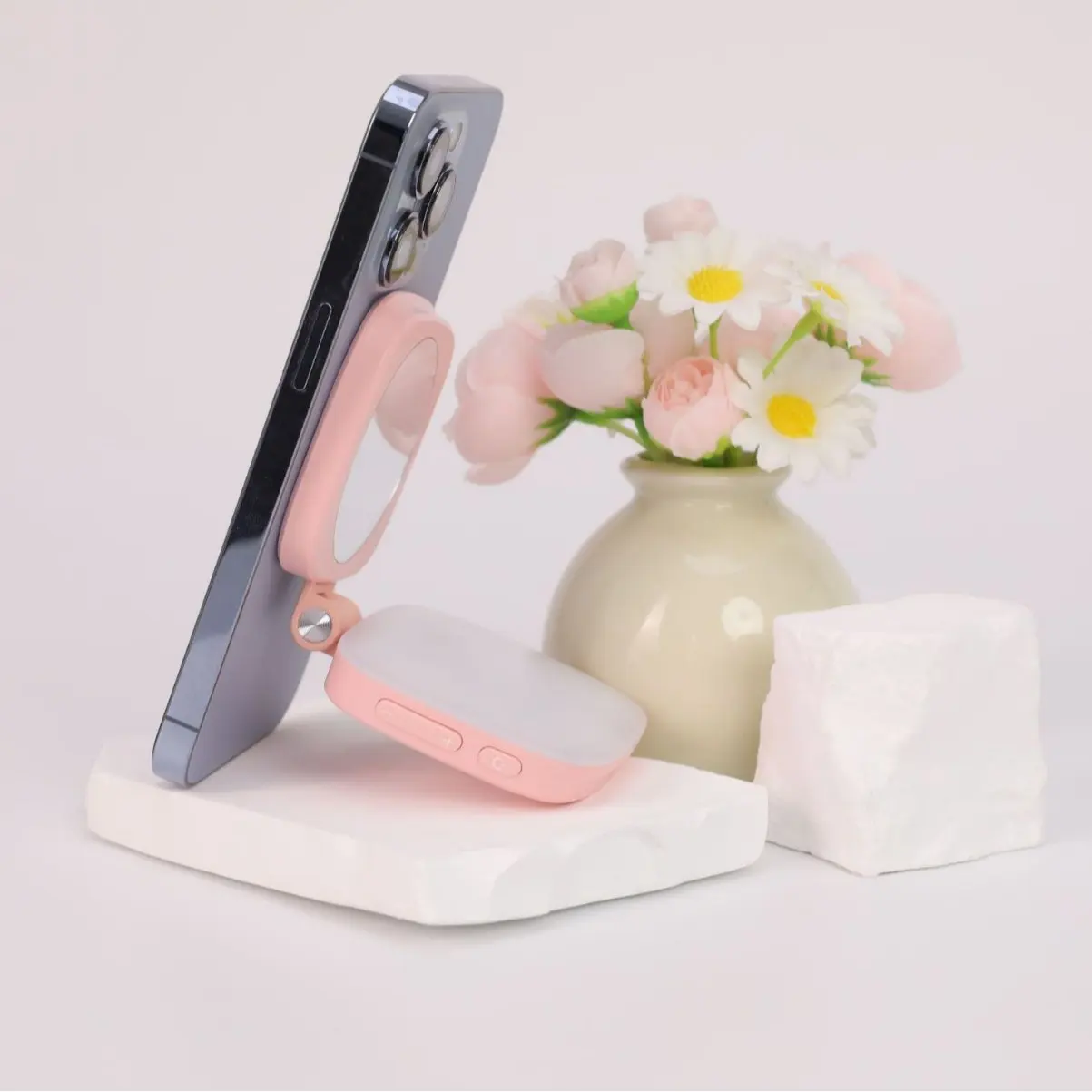 Beauty Magnetic Selfie Mobile Phone Fill-in Light