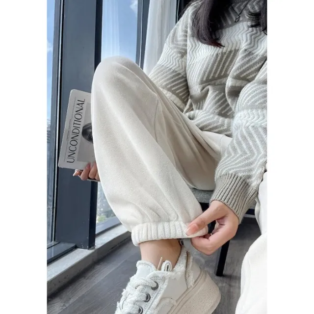 Small Ankle tied Fleece lined Sweatpants Beige - Shop at LoveMi