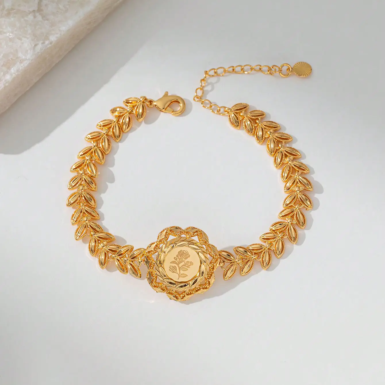 Simulation Gold Hollow Flowers Leaves Watch Chain