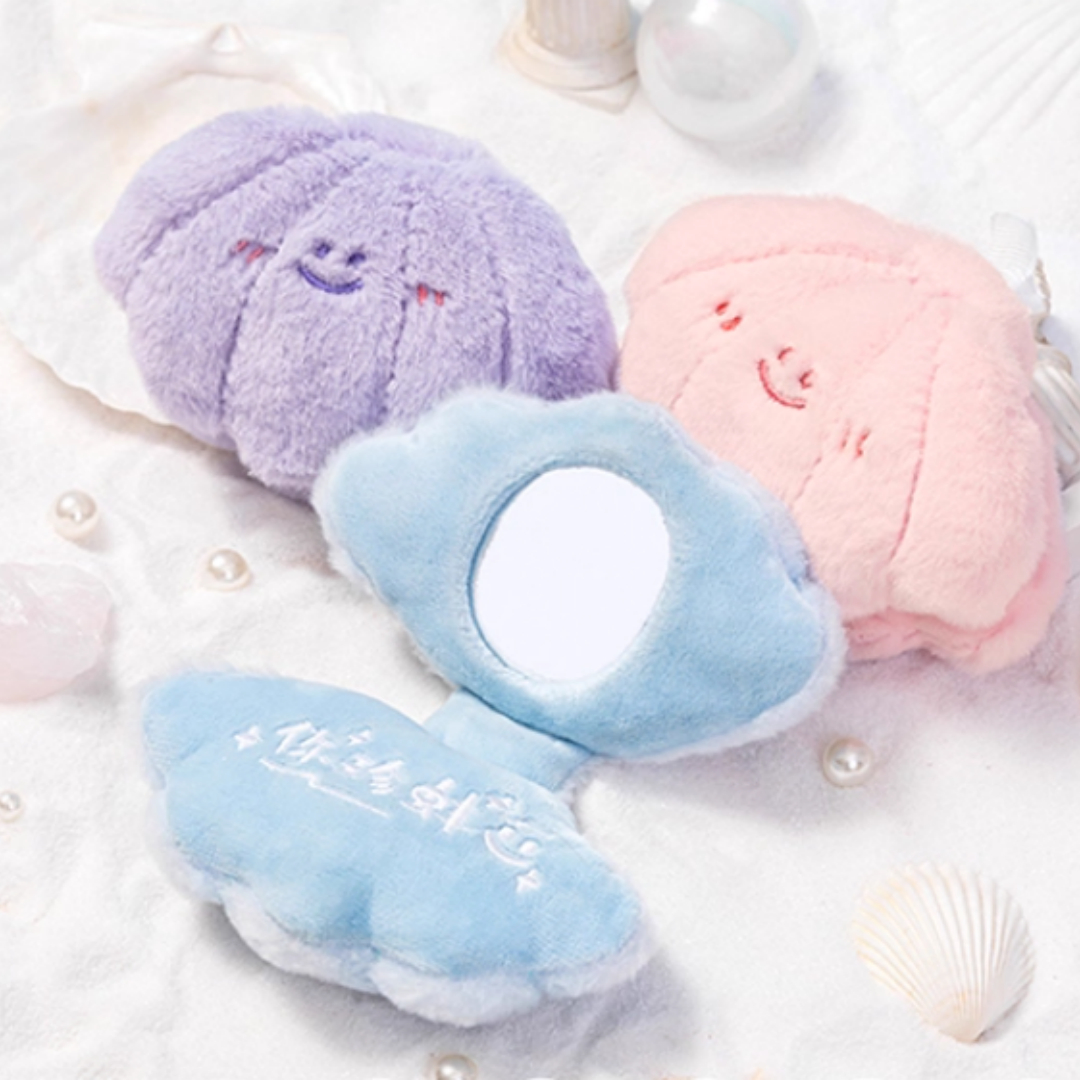 قلادة مرآة اللؤلؤة الناعمة على شكل مخلوق بحري لطيف - سلسلة مفاتيح جذابة