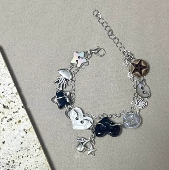 Vintage Accessories Button Beaded Pendant Bracelet Bracelet F - Shop at LoveMi