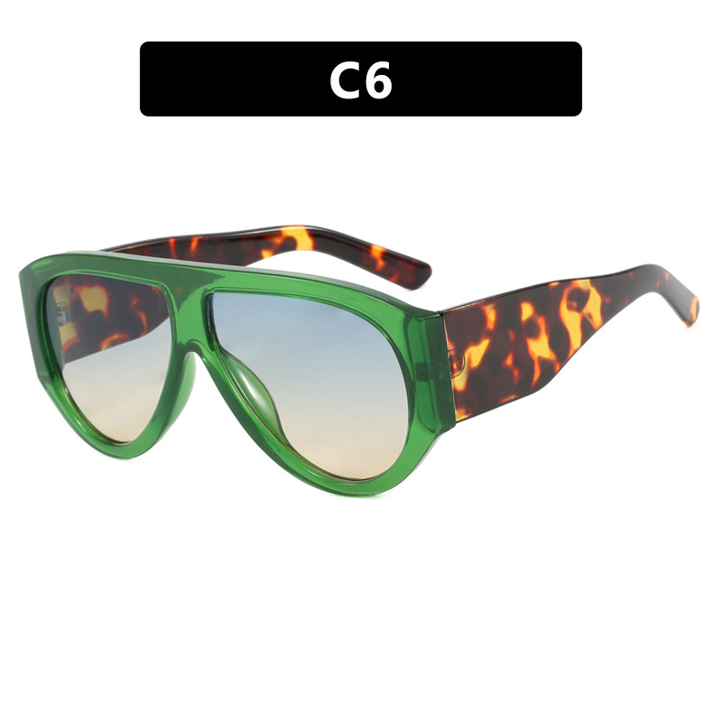 Women's Fashionable Sunglasses - Image 7