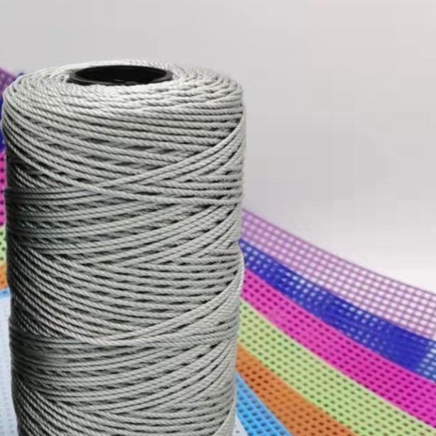 Փայլուն պոլիպրոպիլենային թել՝ 1.5 մմ