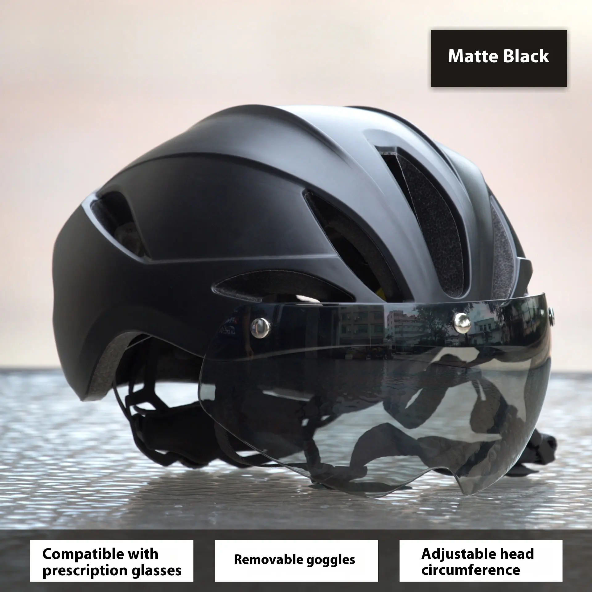 Integrally For Detachable Magnetic Attraction Riding Helmet