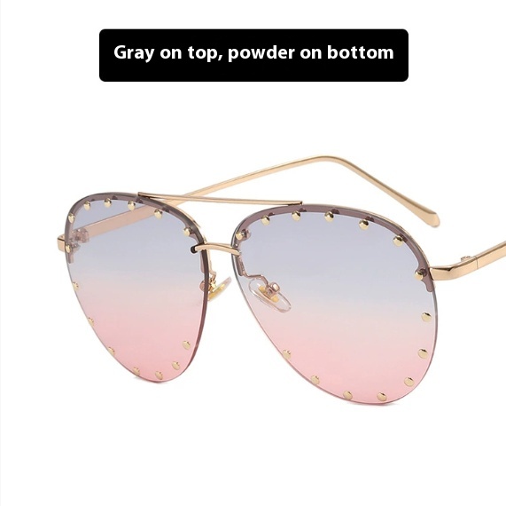 Women’s Metal Rivet Large Frame Fashionable Sunglasses