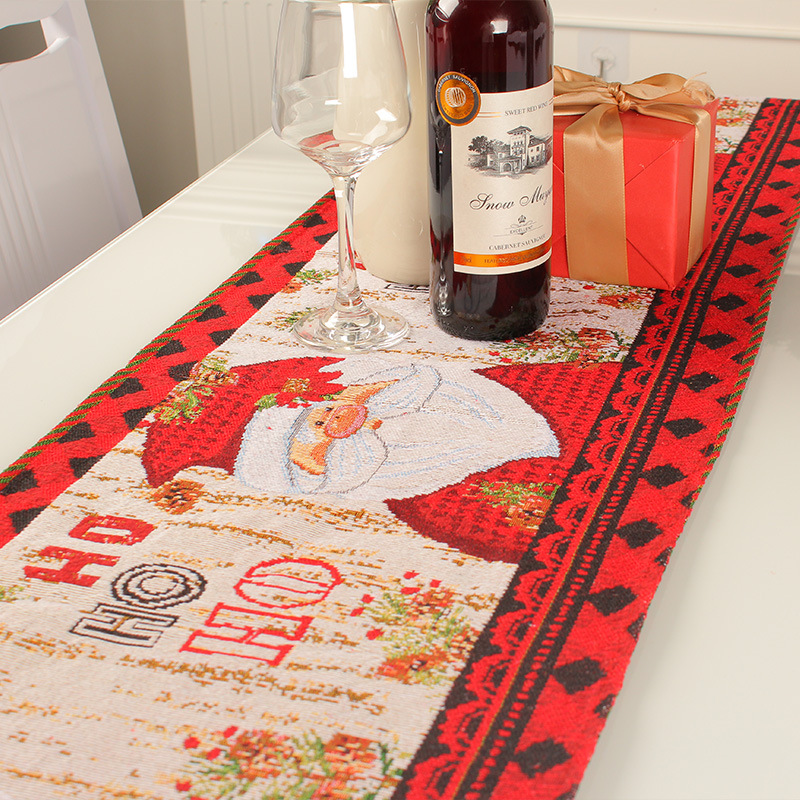 Festive Table Runner Design 4