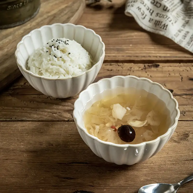 Embossed Ceramic Rice Retro Kiln Baked Small Bowl Good-looking Porringer