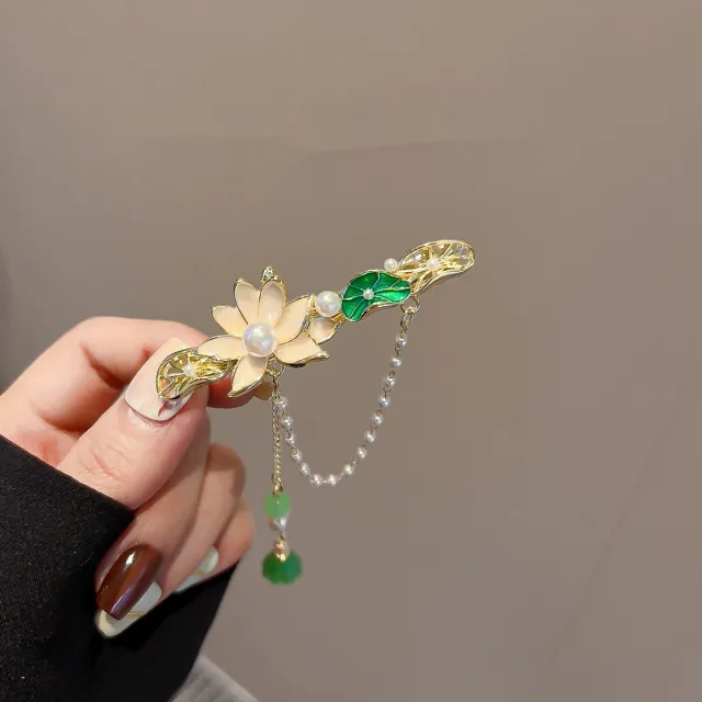Clip Hairware Full Diamond Wheat Grip Lotus Tassel Hairpin - Shop at LoveMi