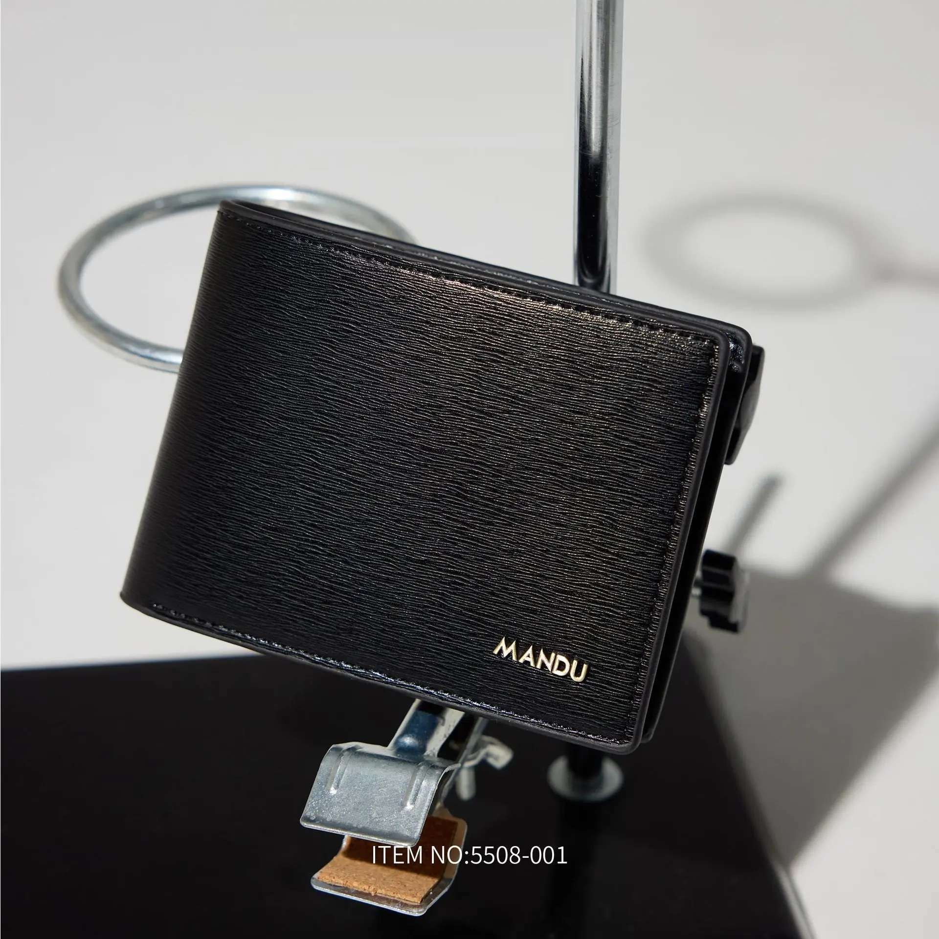 Men's Solid Color Large Capacity Anti-theft Swiping