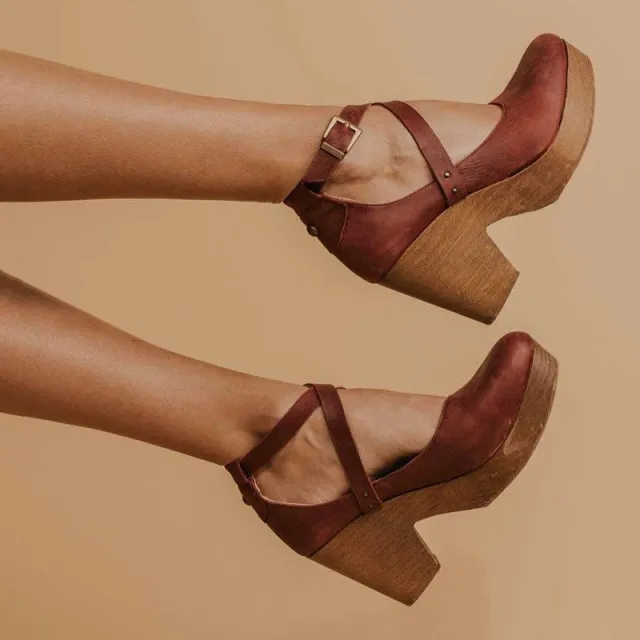 Fashionable Chunky Heel Platform Sandals Red - Shop at LoveMi